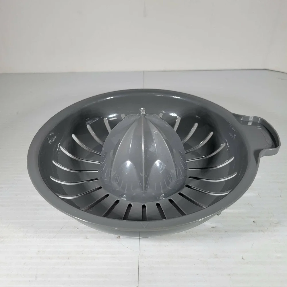 Oster 11-Cup Food Processor Juice Tray Strainer Replacement Part FPSTFP4255